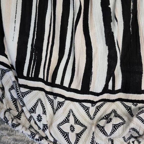 Cato brand top - Picture 6 of 9